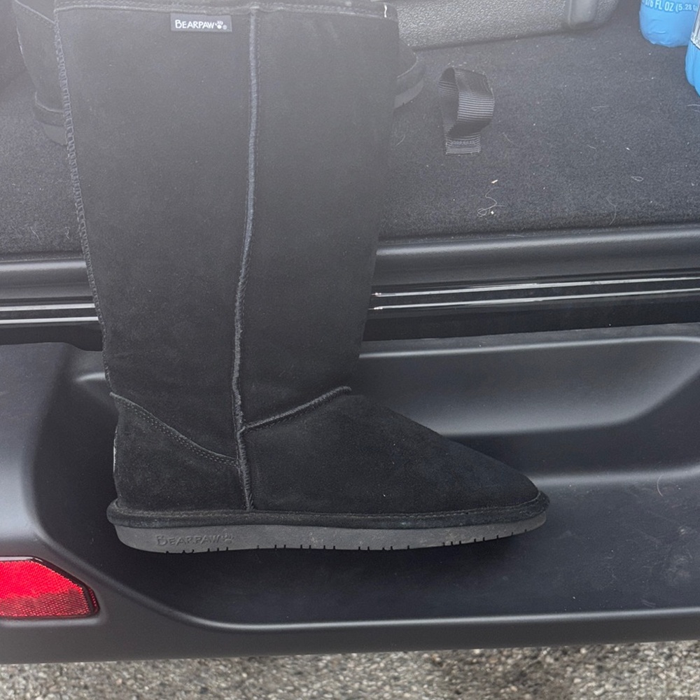 Bearpaw Black Suede Boots